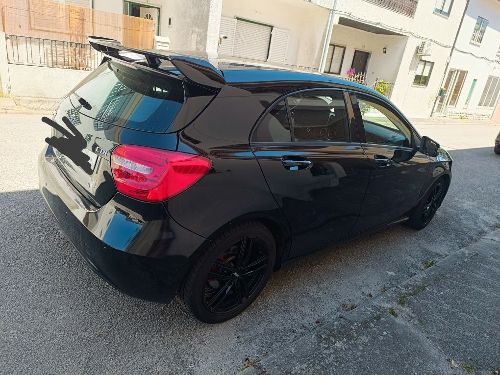 Vendo/troco mercedes A180 CDI com kits a45 amg
