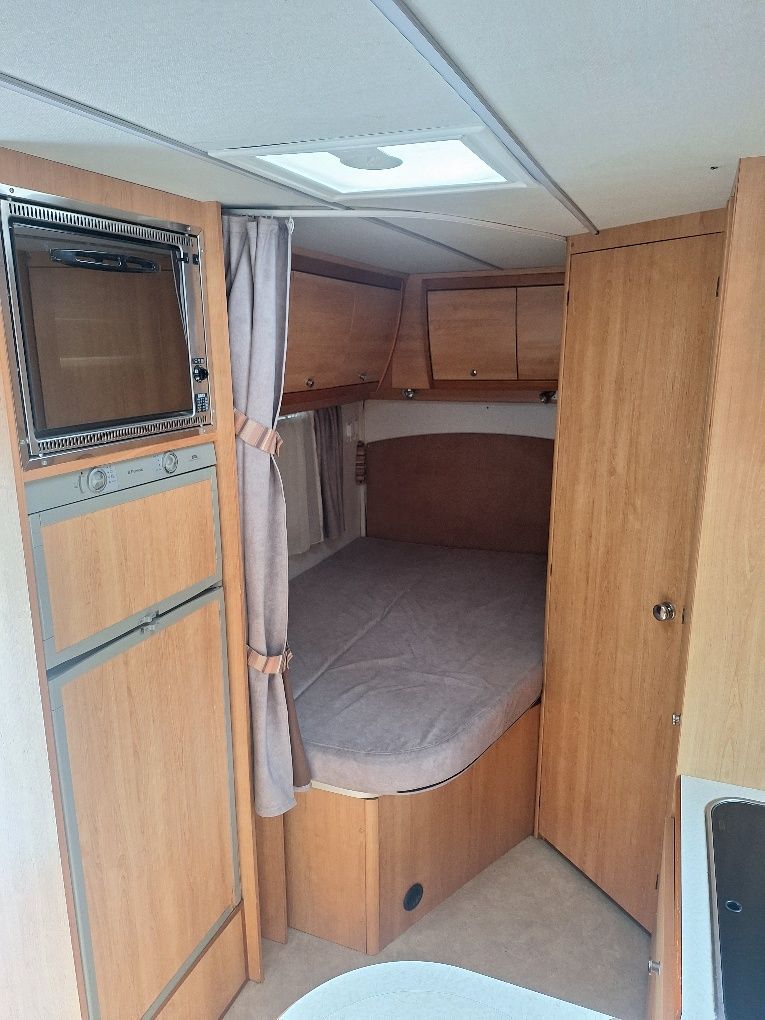 Autocaravana Ford Laika