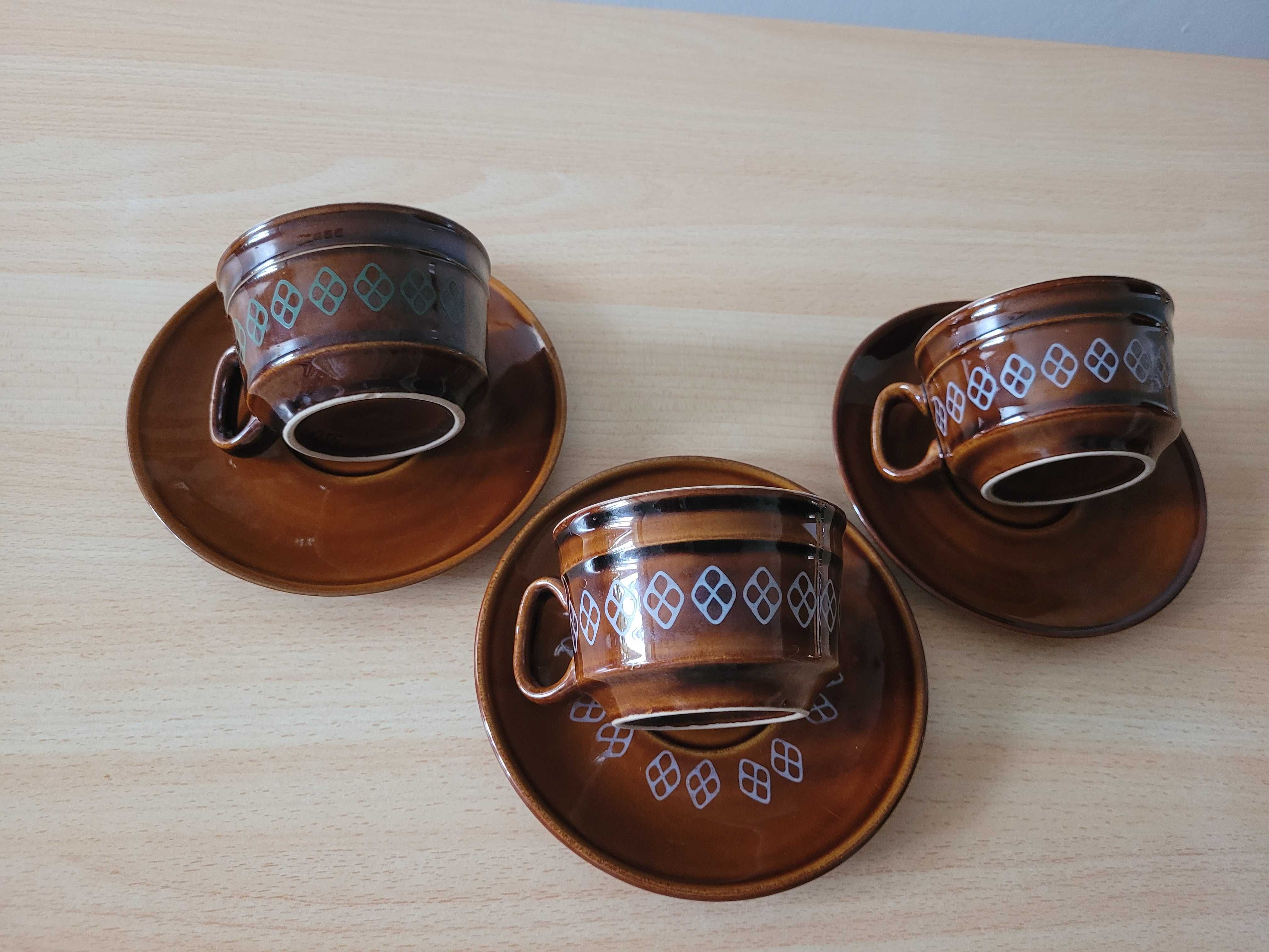 Prl Pruszków Filiżanki spodeczki porcelit