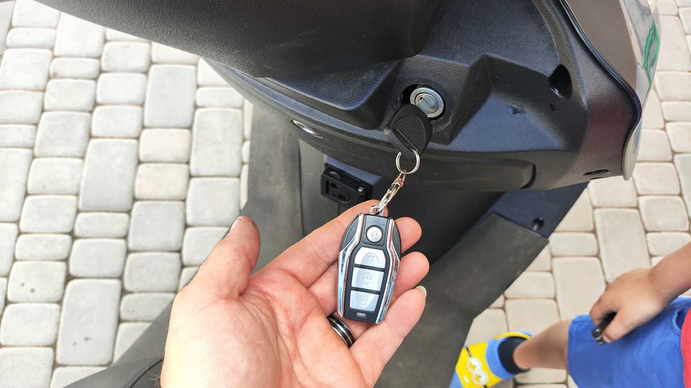 Электроскутер FADA UNLI 2000W Li-ion