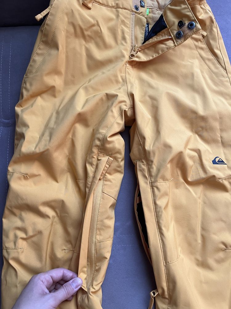 сноубордичні/лижні штани Quiksilver