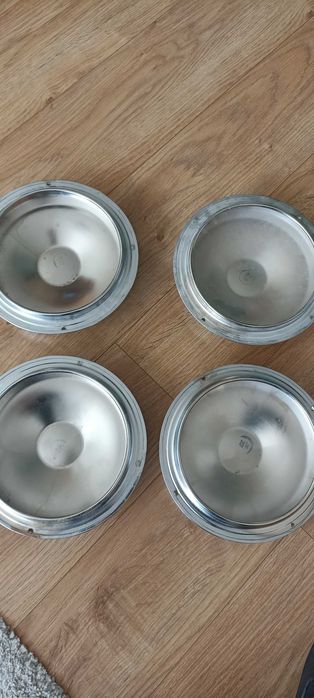 nowe kołpaki Syrena