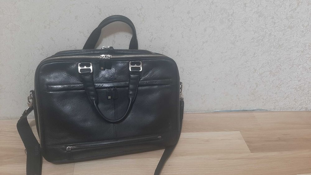 Чоловіча сумка-портфель з натуральної шкіри Tony Perotti Contatto