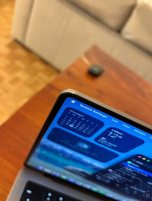 Macbook pro M1 pro 14" - 16GB RAM, 512GB ram