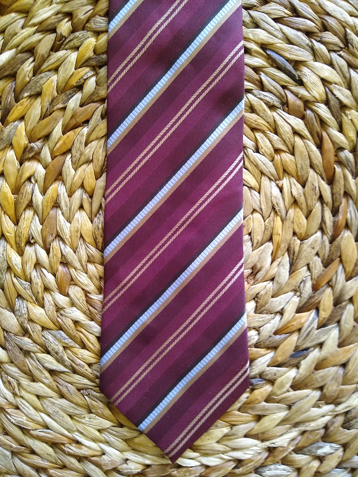 Elegancki krawat 100% Silk Jedwab