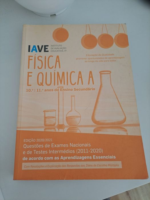 IAVE 2020/2021 - questões Fisica e Quimica