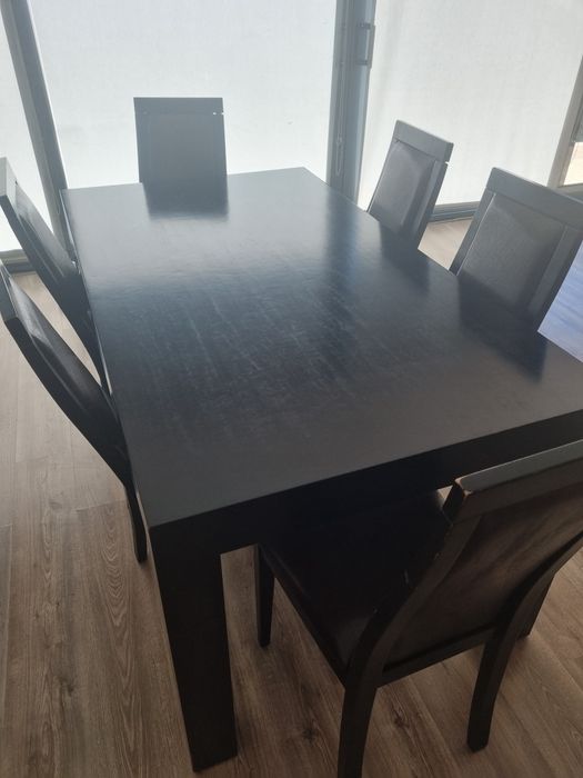 Mesa cozinha com cadeiras