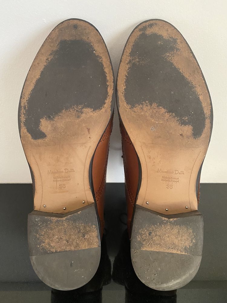 Vendo sapatos Massimo Dutti em pele