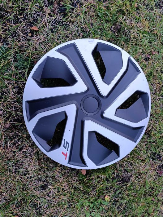 Sprzedam komplet kół zimowych na felgach stal. 185/65 R15 BFGoodrich