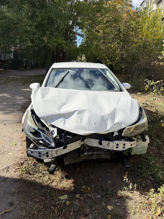 Продам  chevrolet cruz