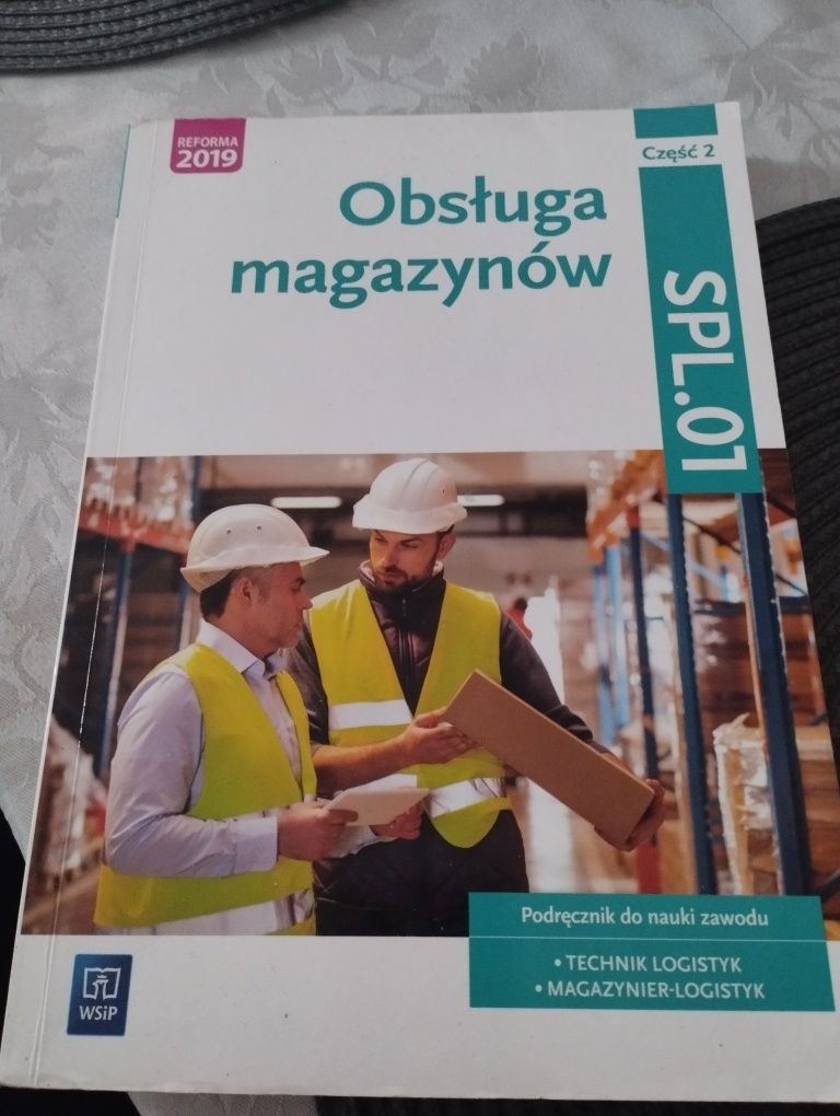 Sprzedam podręcznik Obsługa Magazynów