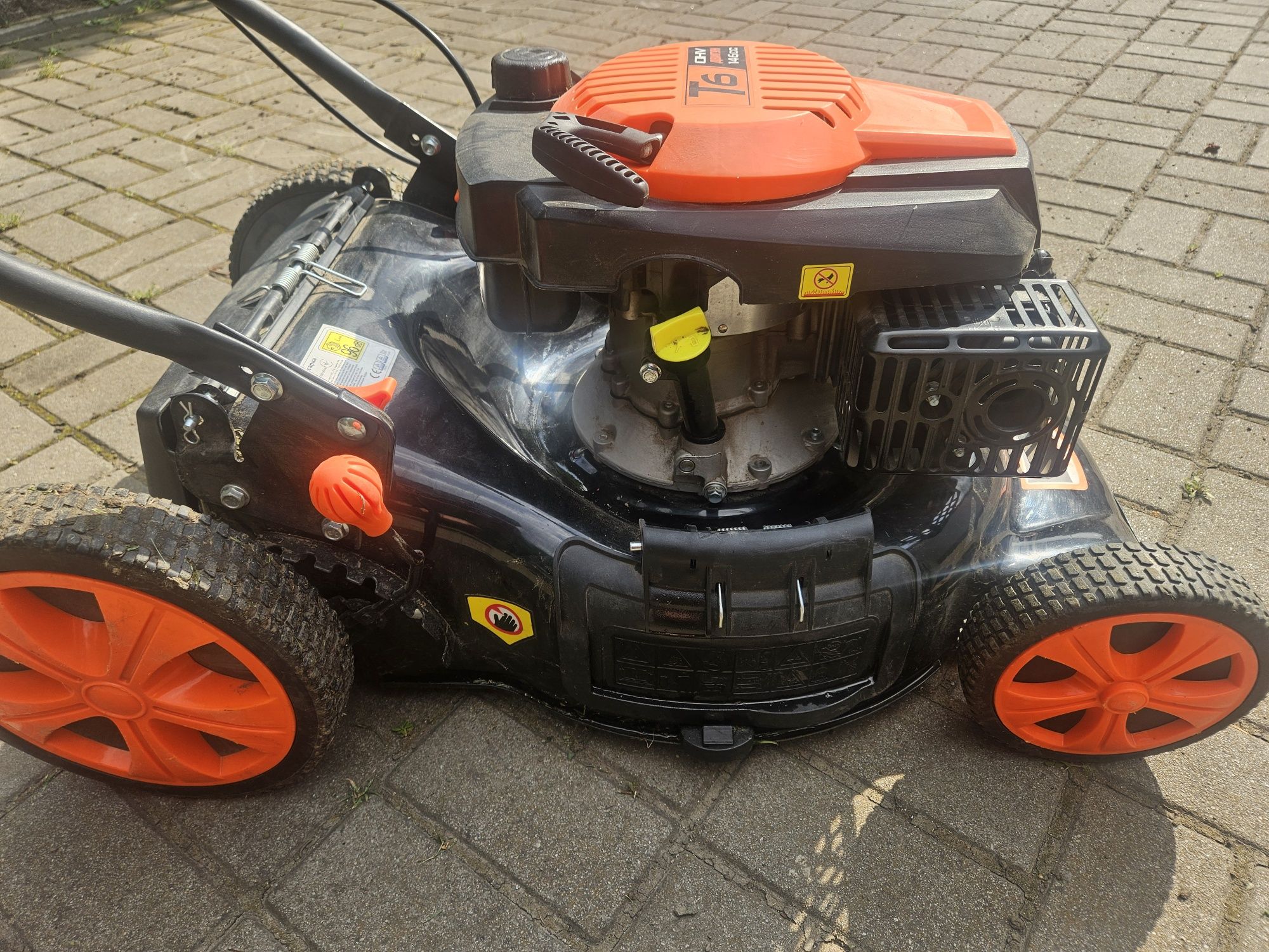Газонокосарка бензинова самохідна Grunhelm S461VHY