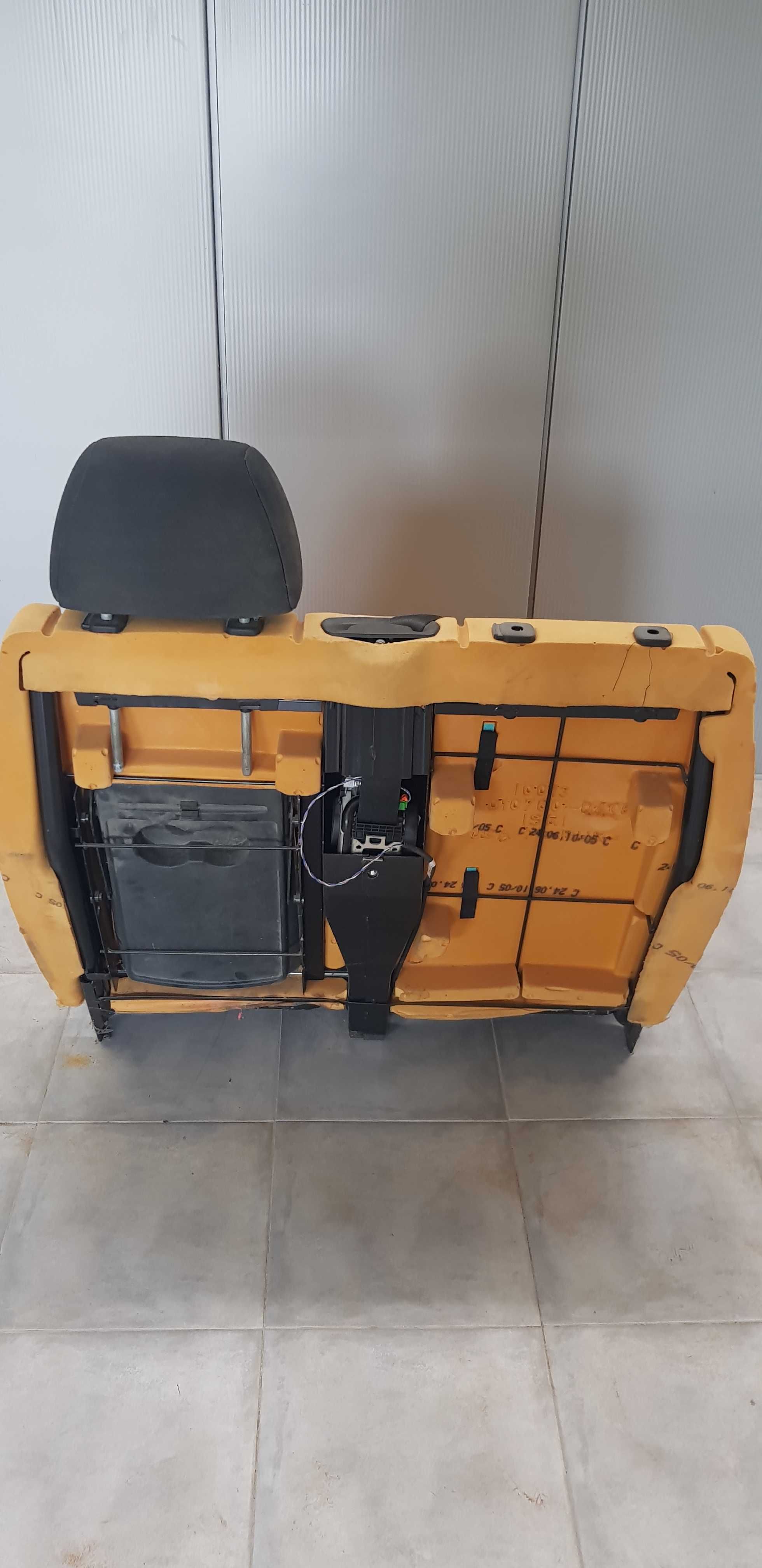 Banco duplo da Mercedes Sprinter de2011