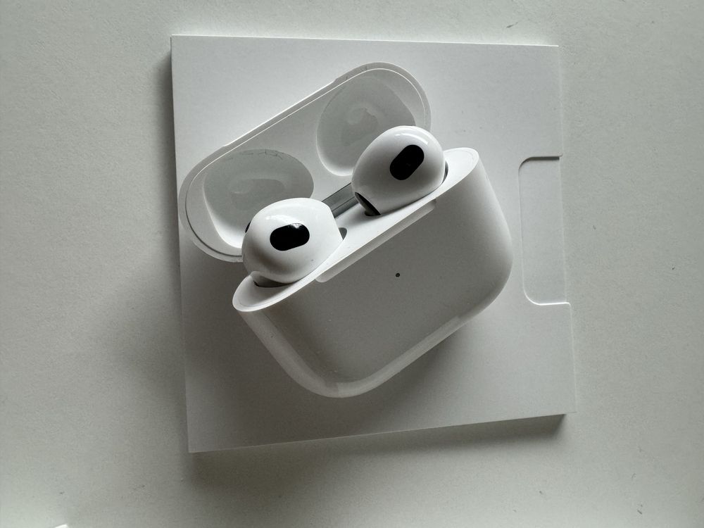 Apple Airpods 3 Geração