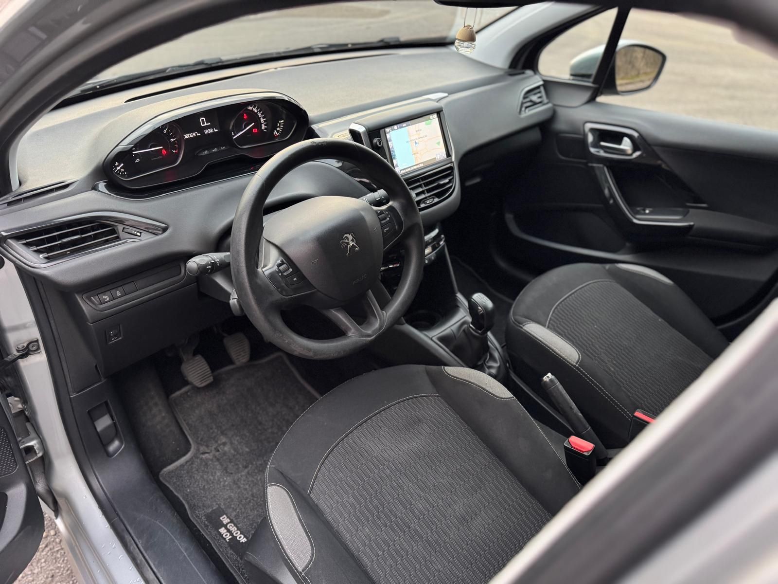 Peugeot 208 80.000km 2016