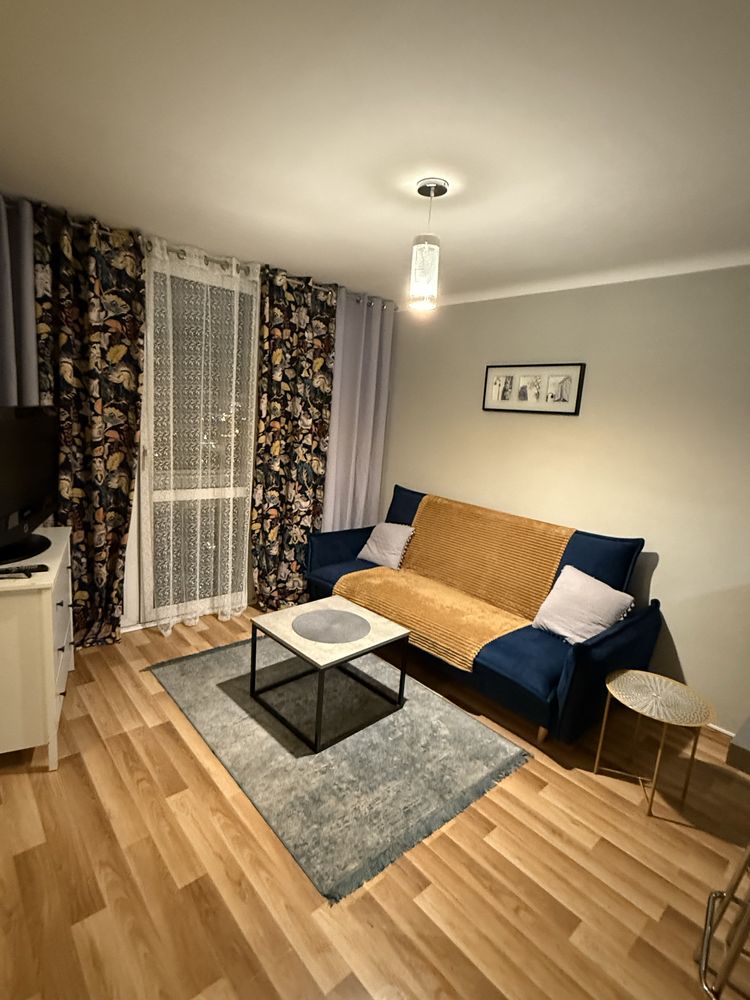 Apartament, mieszkanie w centrum przy metrze, na godziny, noce i doby.