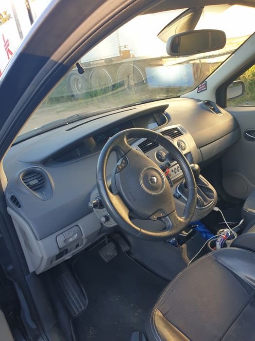 Renault Grand Scenic 2