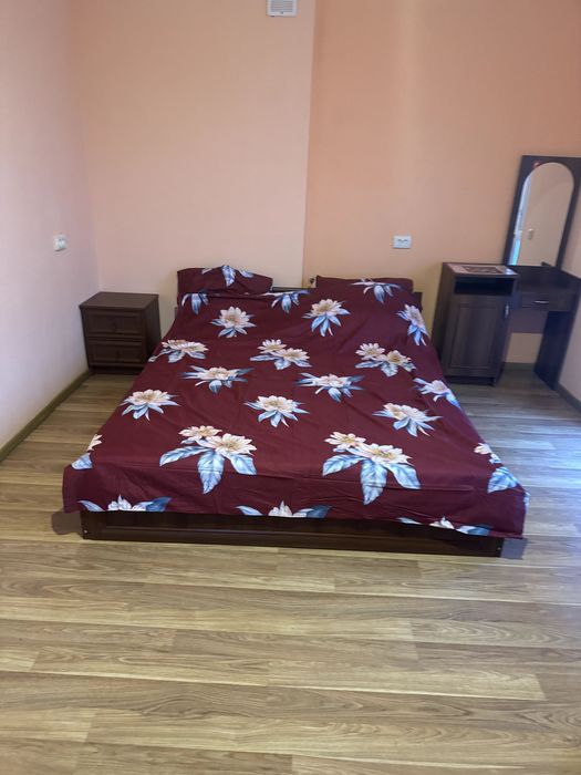 Оренда будинку на Новий Рік (3 поверхи)