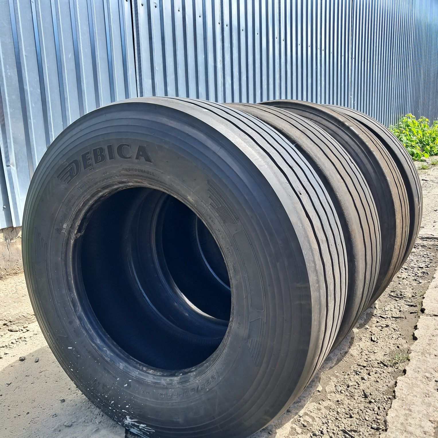 385/65R22,5 SAVA/Debica Шини бу