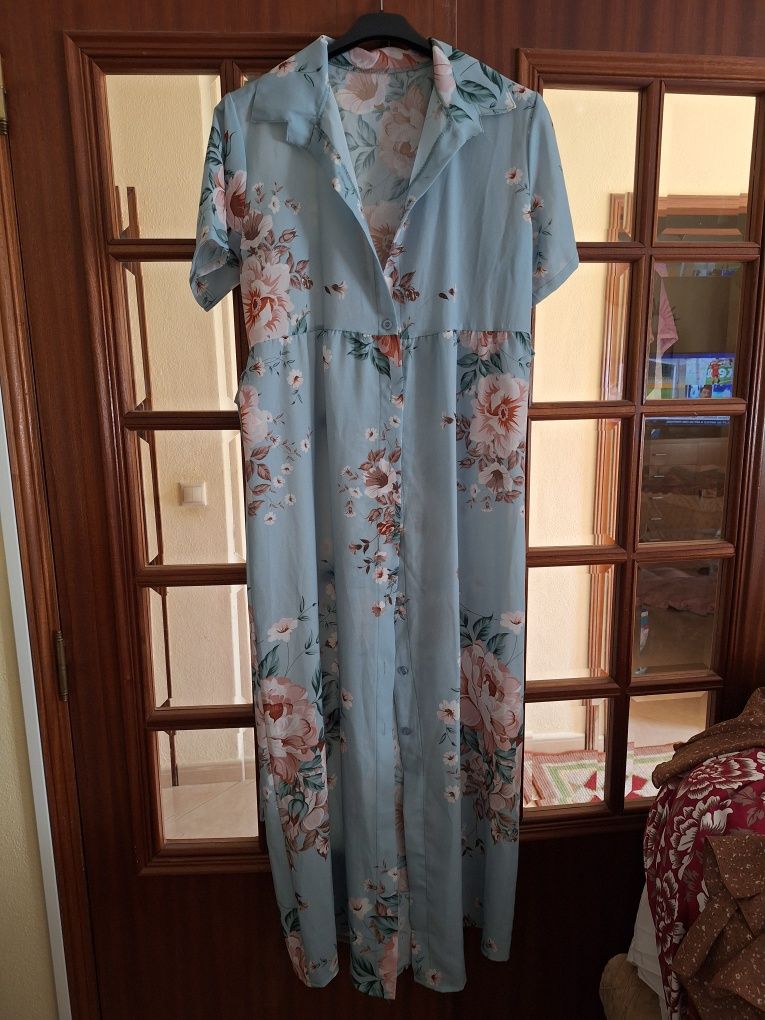 Lote de 8 vestidos novos com etiqueta