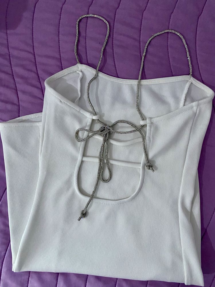 Vestido branco justo