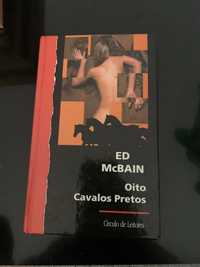 Livro - Oito Cavalos Pretos