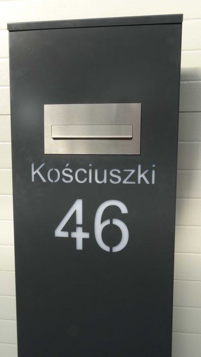 Słupek Multimedialny Ogrodzeniowy Multibox PRODUCENT