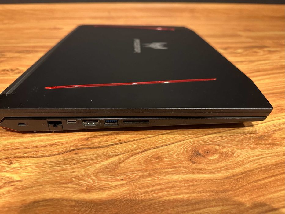 Acer Predator Helios 300 GTX 1060 17,3 cala 1 TB