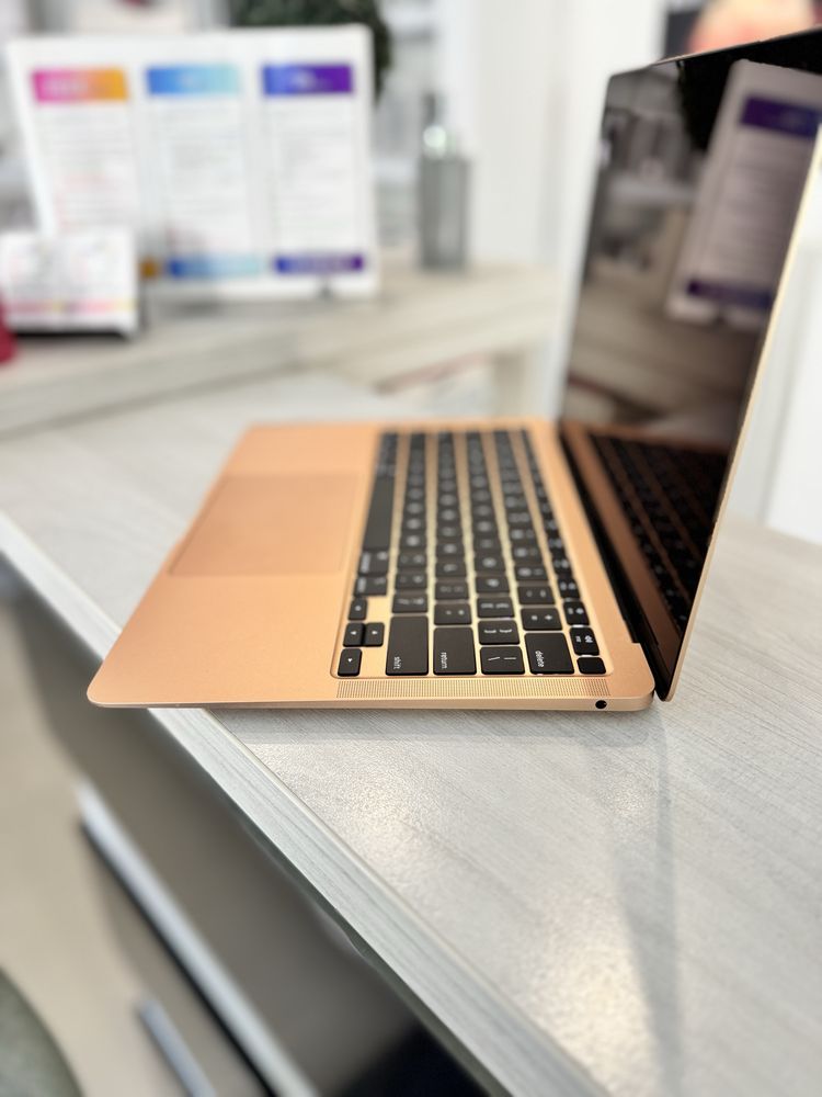 Open Box MacBook Air 13’ 2020 M1 8/256Gb Gold (MGND3)
