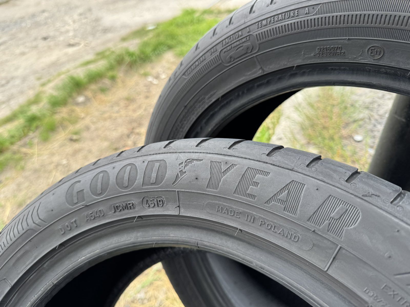 Літні шини Goodyear 225/50 R17