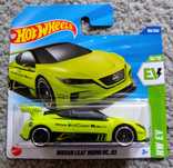 Hot Wheels Nissan Leaf Nismo - TH 2025