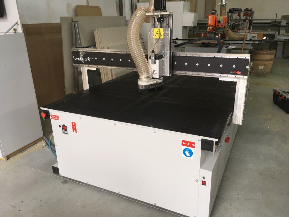 CNC Router\fresa 3000x2000 nova