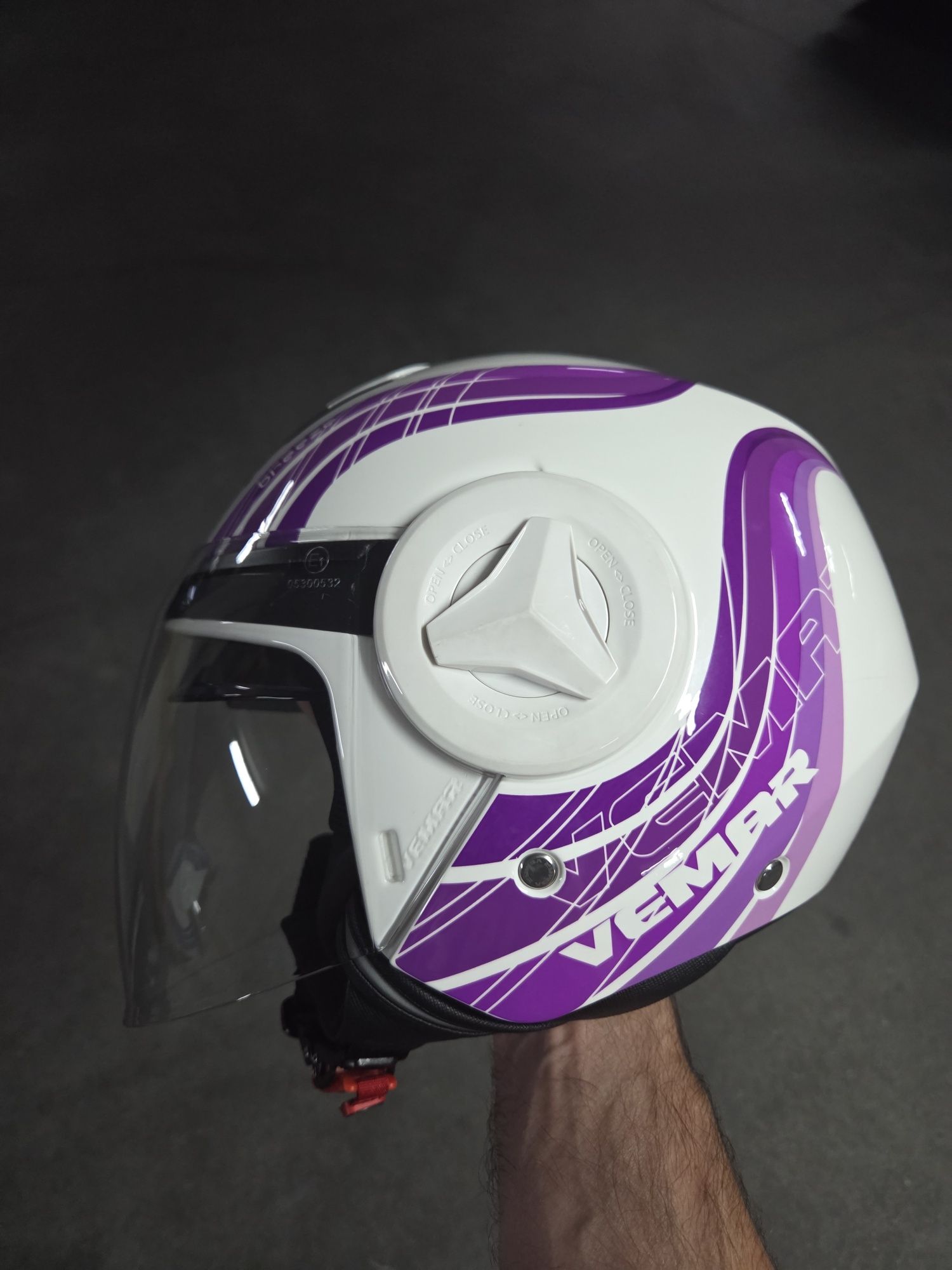 Capacete Vemar breeze Surf branco e rosa (Tam. M)