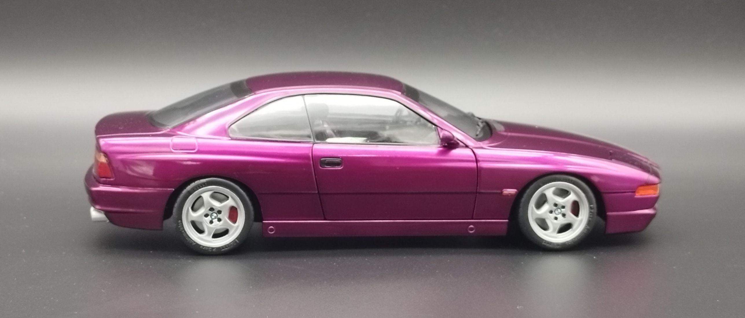 1:18 Solido BMW 850 (E31) CSi 1991 Daytona Violet