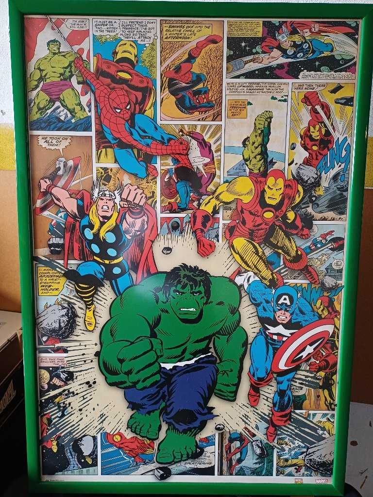 Quadro Avengers da Marvel com moldura