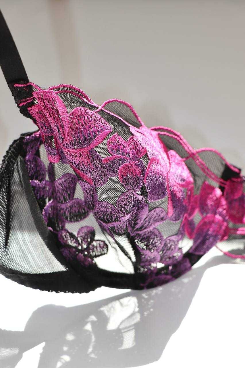 conjunto de lingerie artesanal de luxo e de alta qualidade (NOVO)
