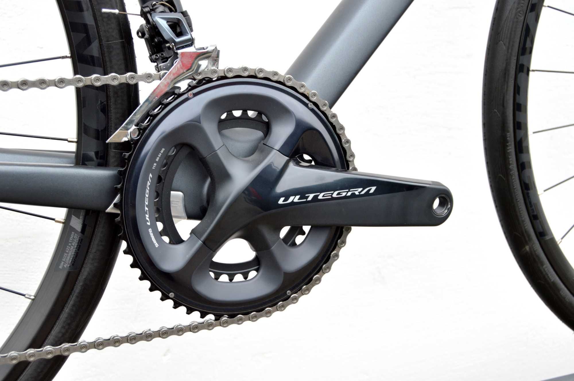 FV23 Przebieg 10km komfortowy endurance XL CUBE ATTAIN GTC S DISC r60