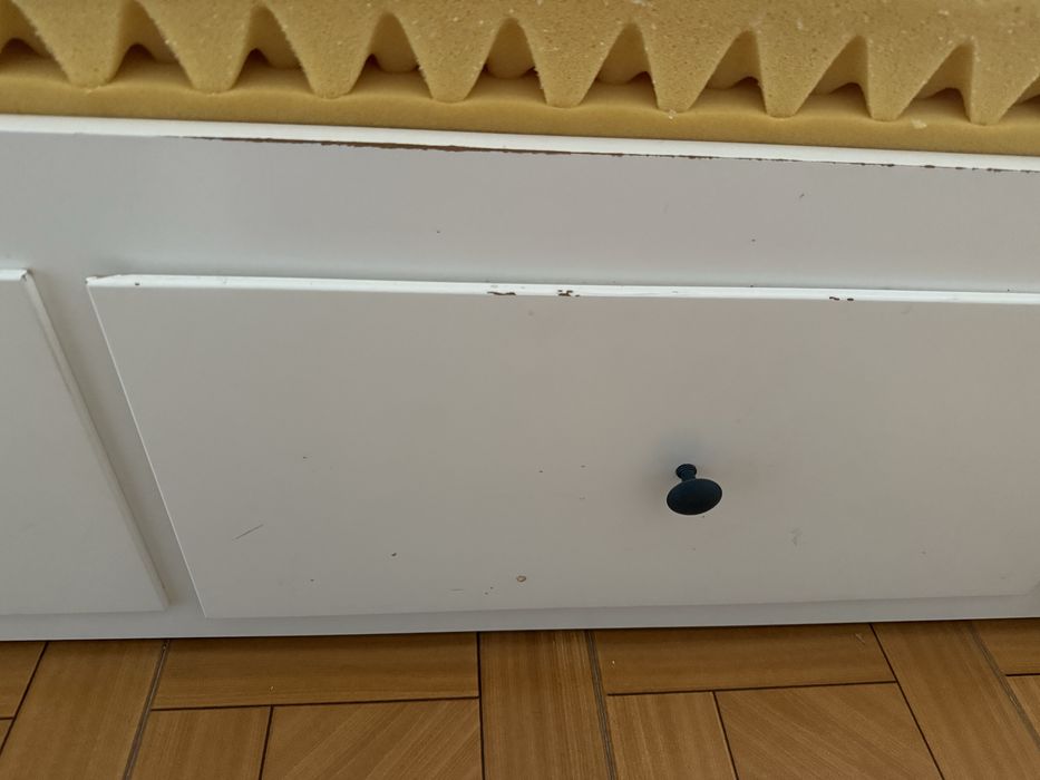 Cama hemmes ikea com 2colcoes