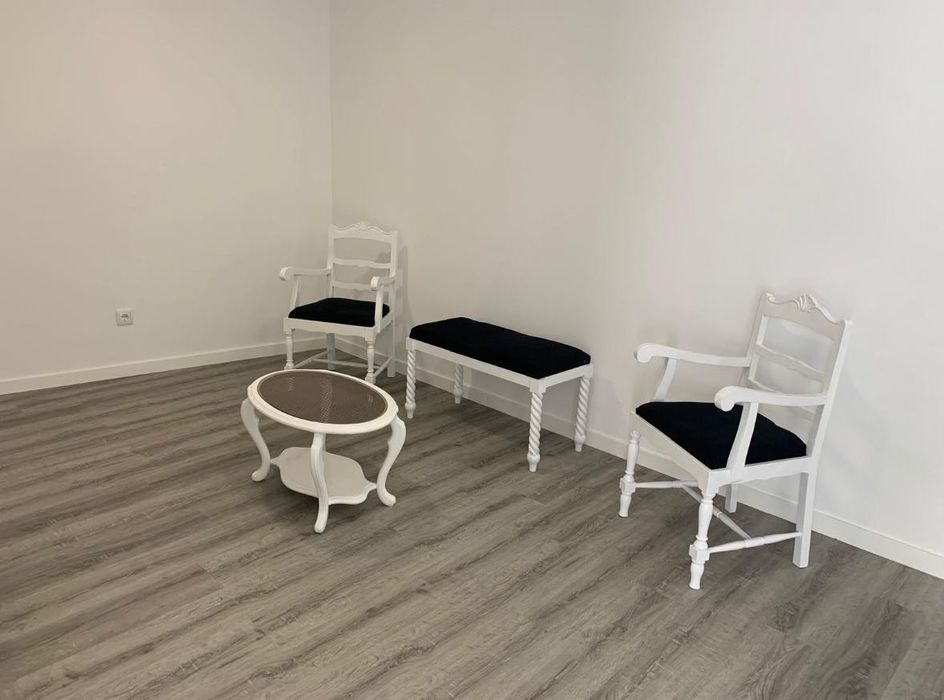 Conjunto de Móveis Vintage Restaurados