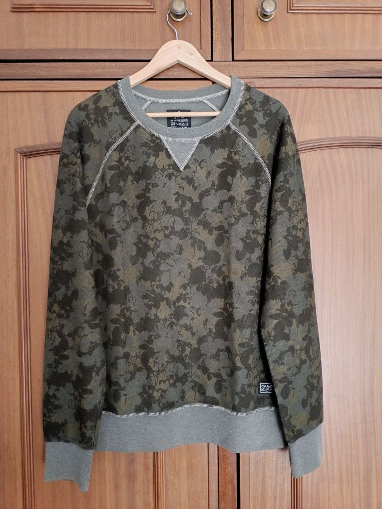 Sweatshirt camuflada