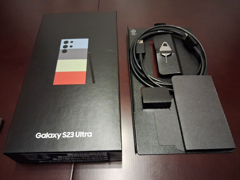 Samsung Galaxy S23 Ultra 512GB stan idealny etui gratis