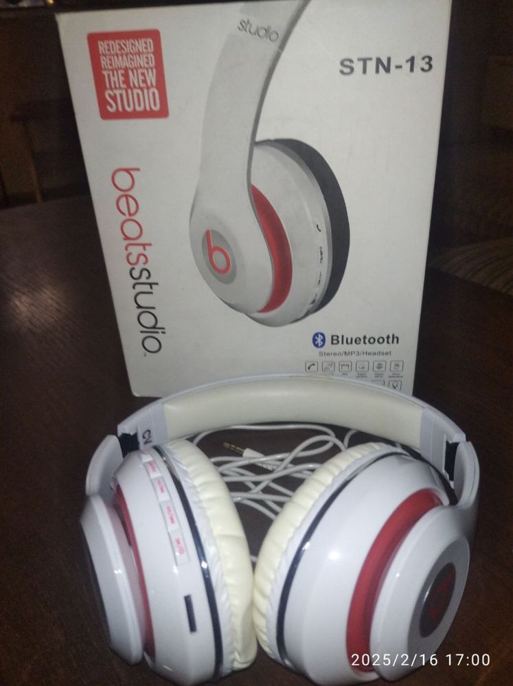 Продам наушники Beats Studio STN-13, Bluetooth, MP3 player, FM radio