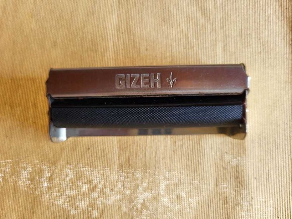 Enrolador de Cigarros Gizeh