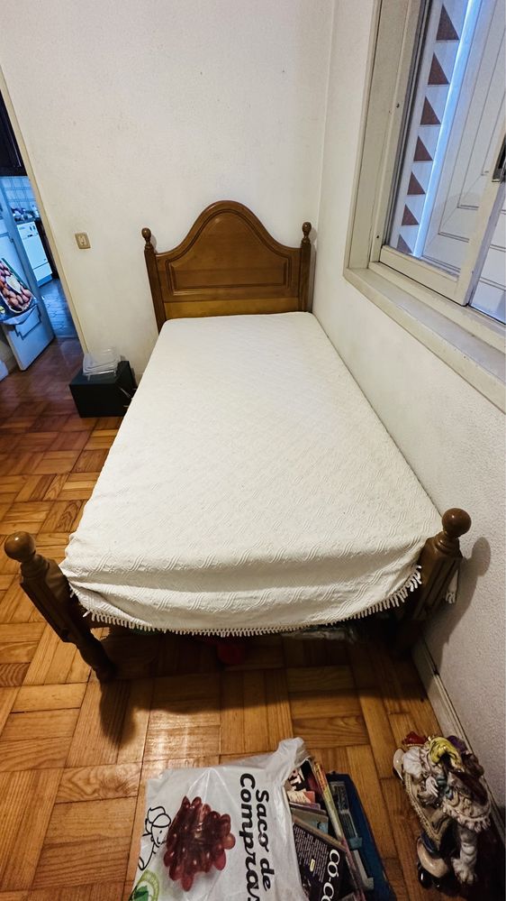 Cama de solteiro