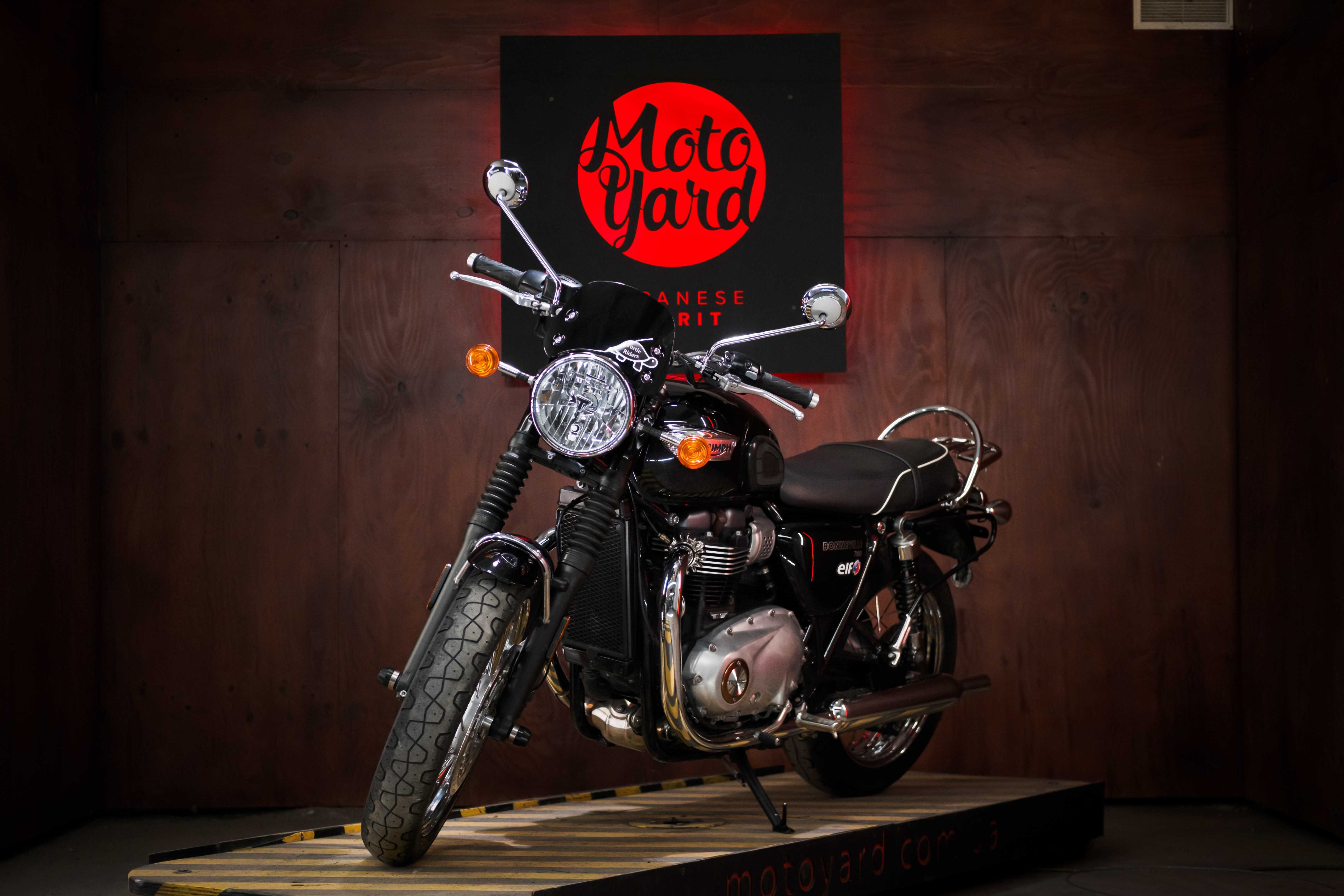Triumph Bonneville T100 ABS Traction із Японії