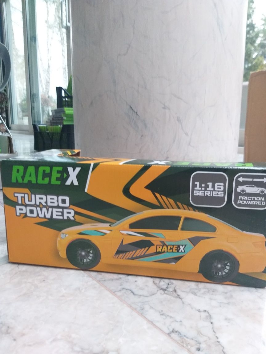 Samochodzik Race-X Racer X Turbo Power 1:16 zabawka dla chłopca autko