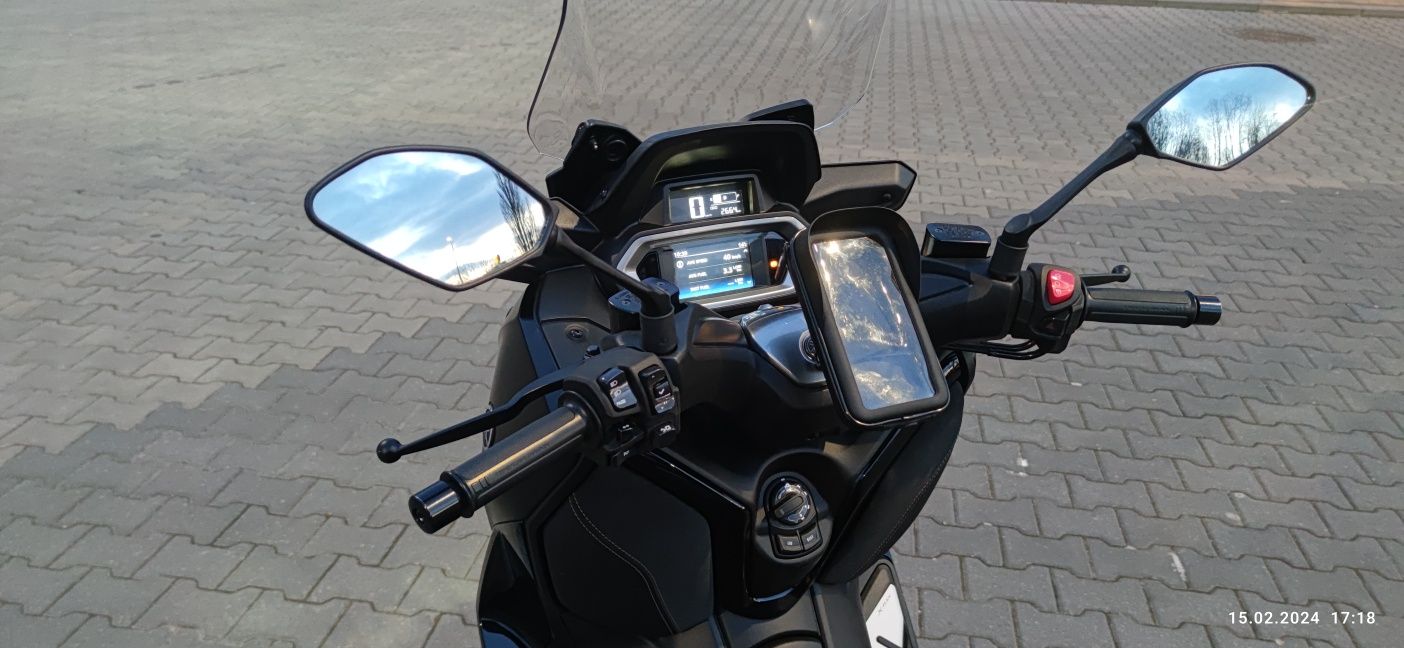 Yamaha x-max 300 techmax