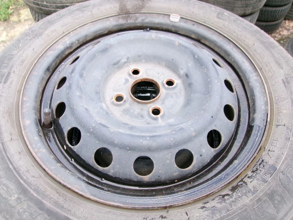 FELGA FELGI STAL 15 CALI TOYOTA YARIS II  III 4X100