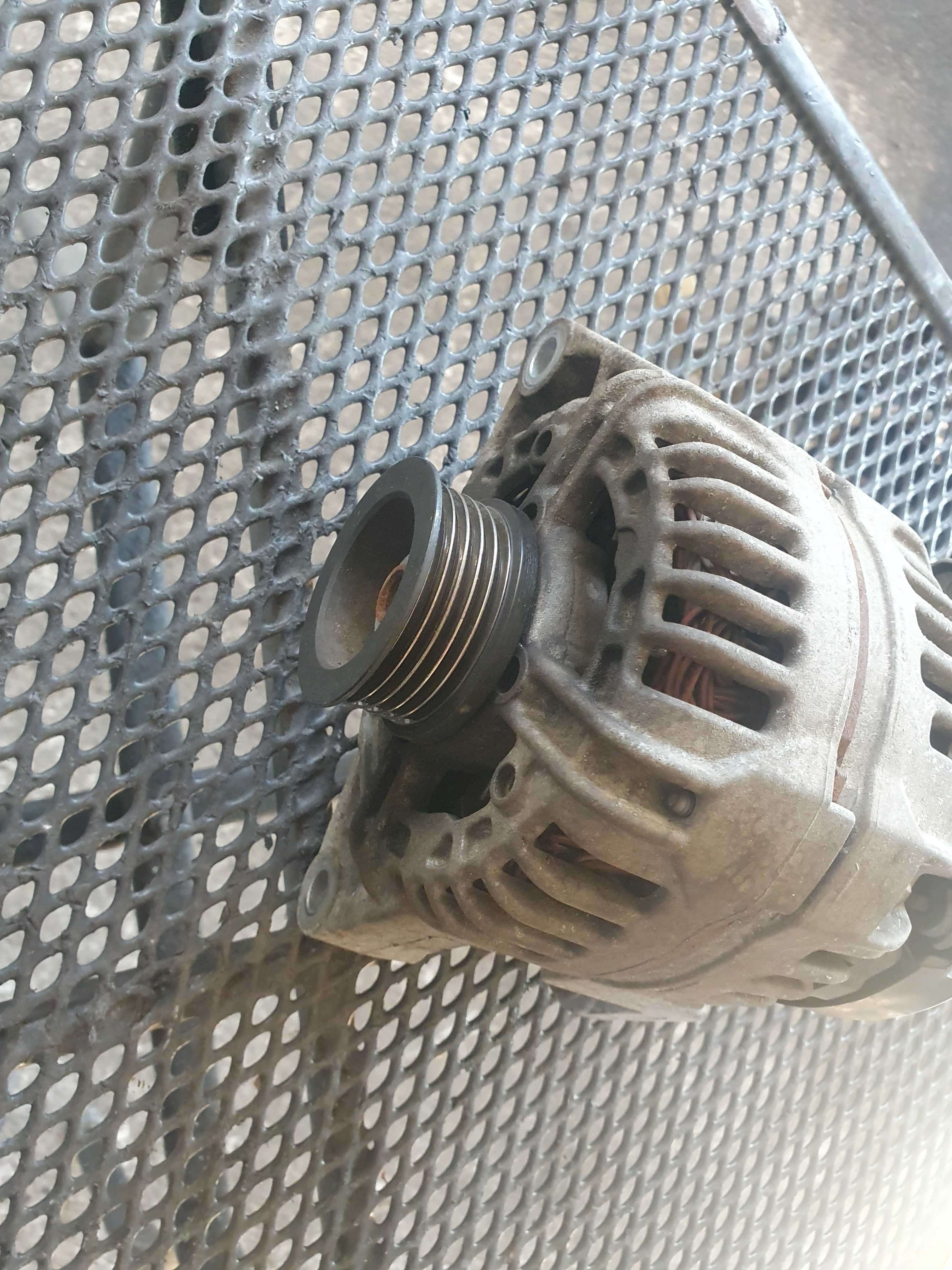 Alternator Opel 1.4 16v z14xep Meriva a Astra H 3