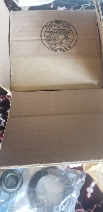 Фланець хвостовика